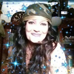 Meet your Posher, Renee